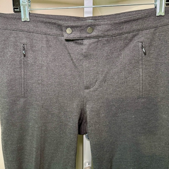 VINCE‎ Women's size 10 Gray Skinny Leg Ponte Knit Trouser Pant - Picture 2 of 5